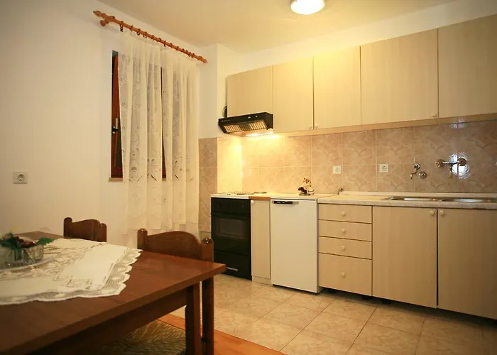 & Dinka, Krk Krk Town